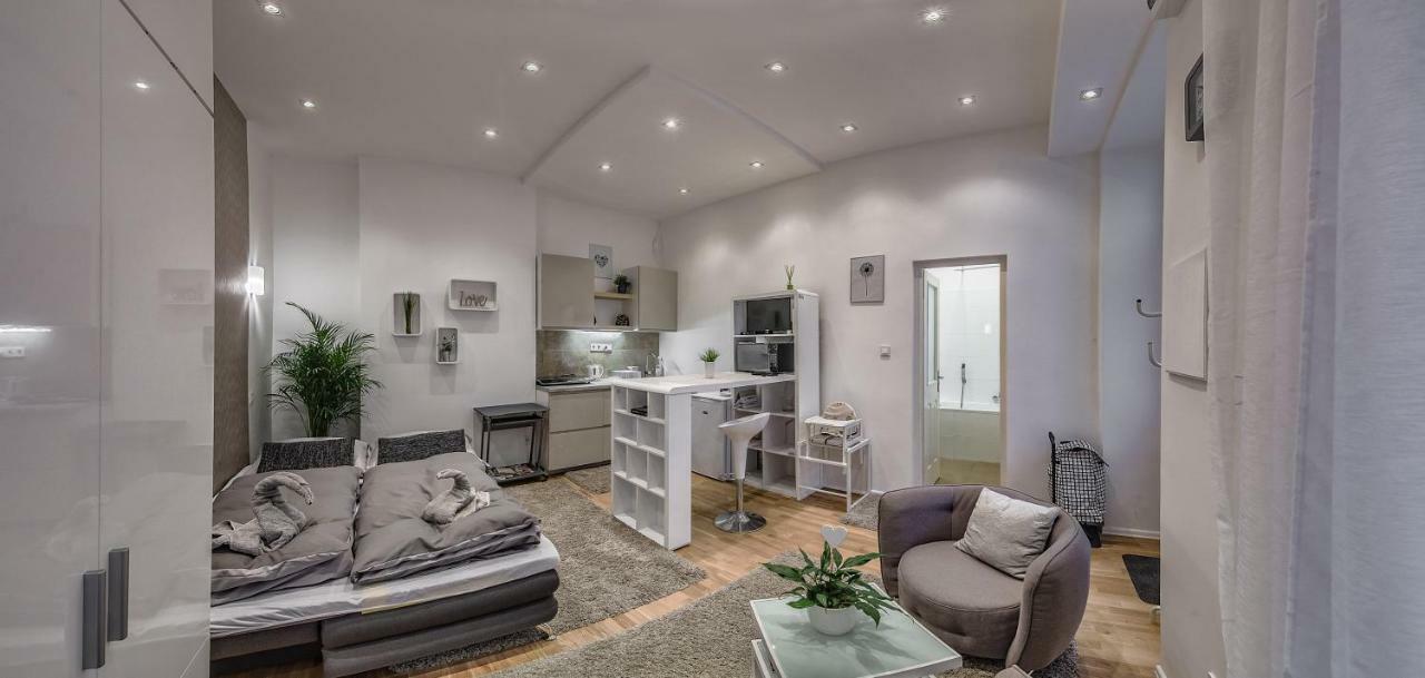Diamond Apartman Near To Basilica Budapest Luaran gambar